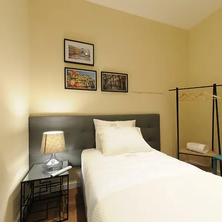 Naya-Downtown Guesthouse Porto Exterior photo